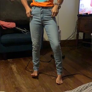 Light forever 21 jeans women’s size 24